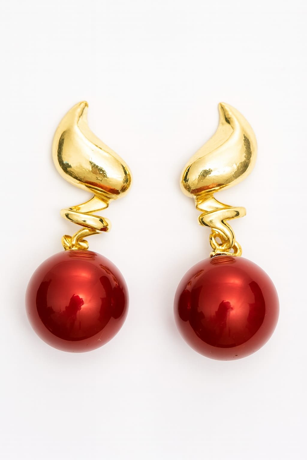 Modern Pearl Earrings