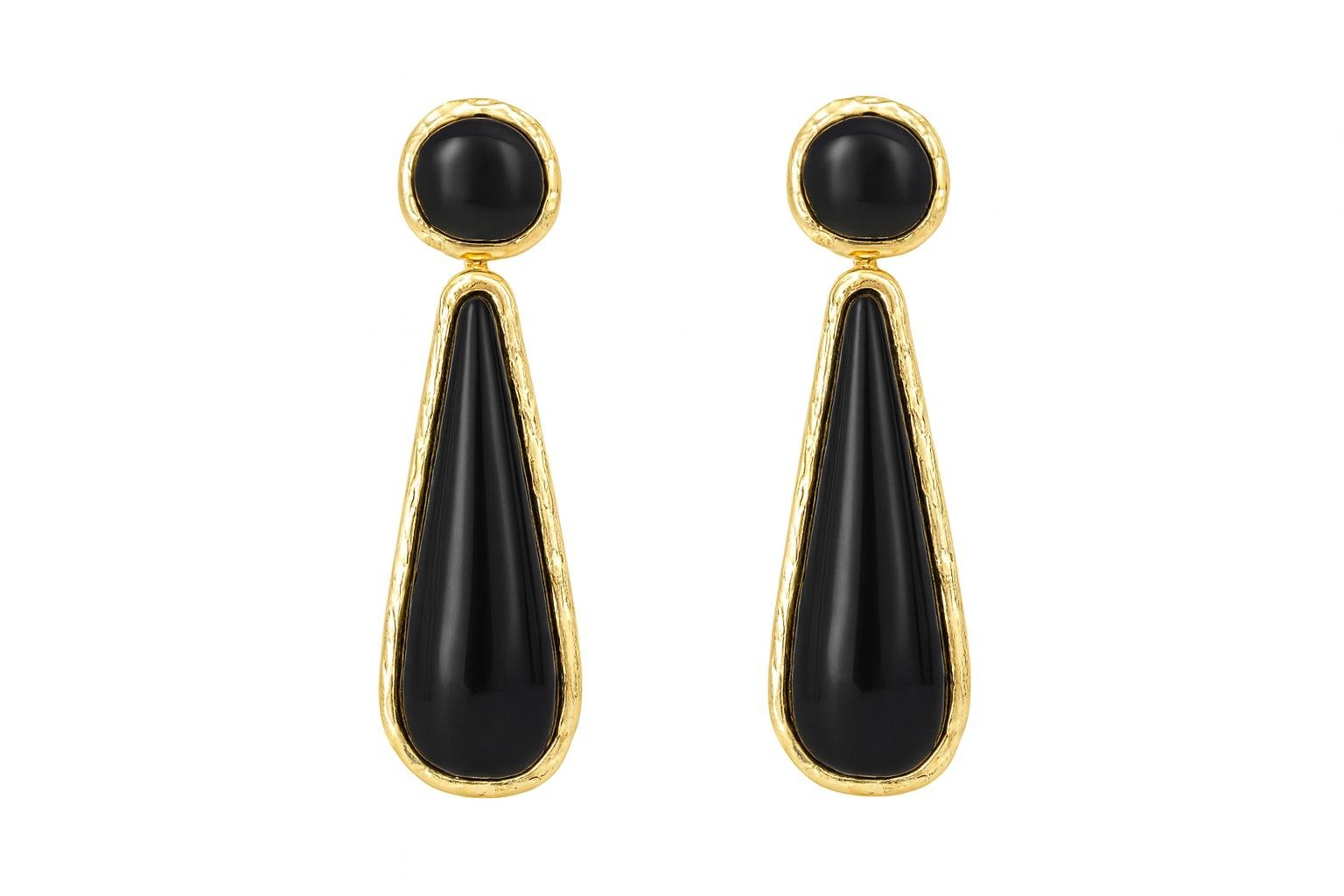 Elegant Tear Earrings