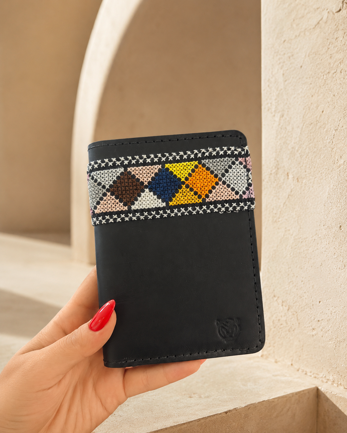 Edmonds Handmade Tatreez Leather Wallet – Mosaic Heritage