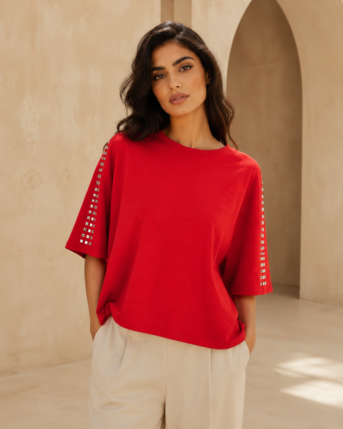 Edmonds Studded Sleeve Oversized T-Shirt – Red